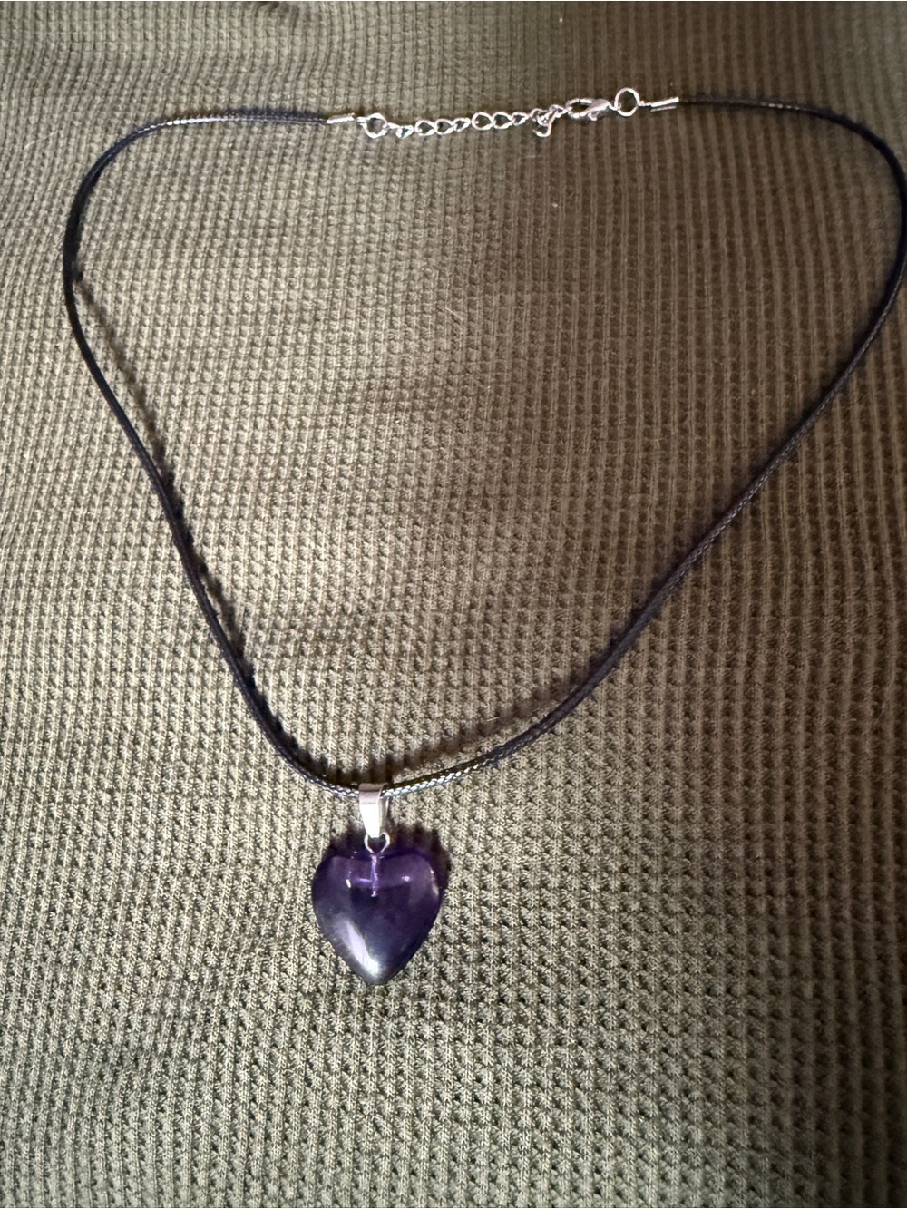 Women’s Purple Heart Pendant Necklace - Brand Unknown